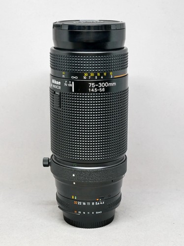 Nikon nikkor 300 mm - nikkor, 75-300
