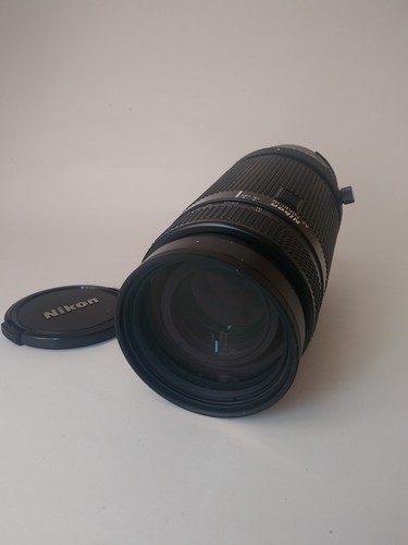 Nikon nikkor 300 - 75-300, mm