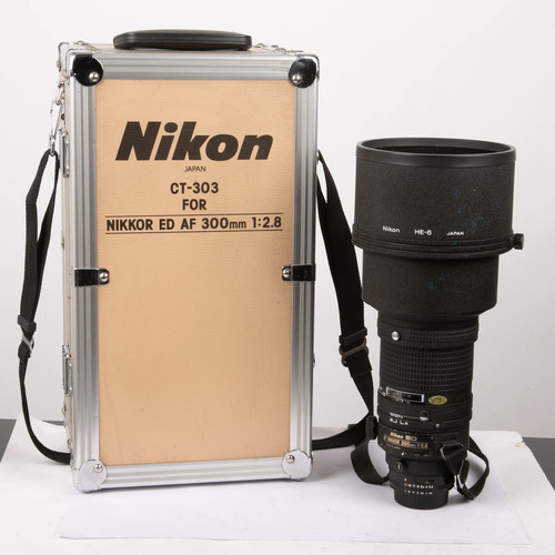 Nikon nikkor 300mm - nikon,