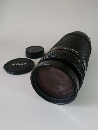 Nikon nikkor 300 - nikkor, 75-300